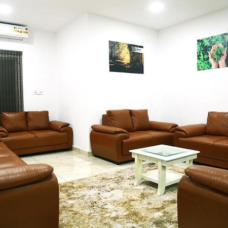 Awa Residency Hotel Kochi Luaran gambar