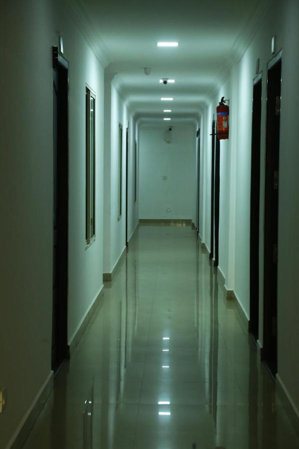 Awa Residency Hotel Kochi Luaran gambar