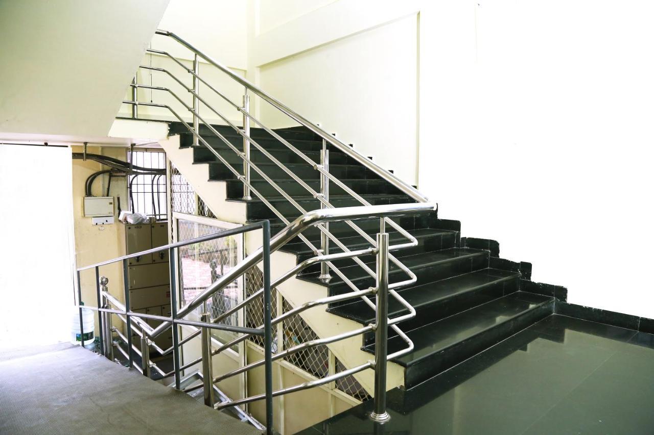 Awa Residency Hotel Kochi Luaran gambar